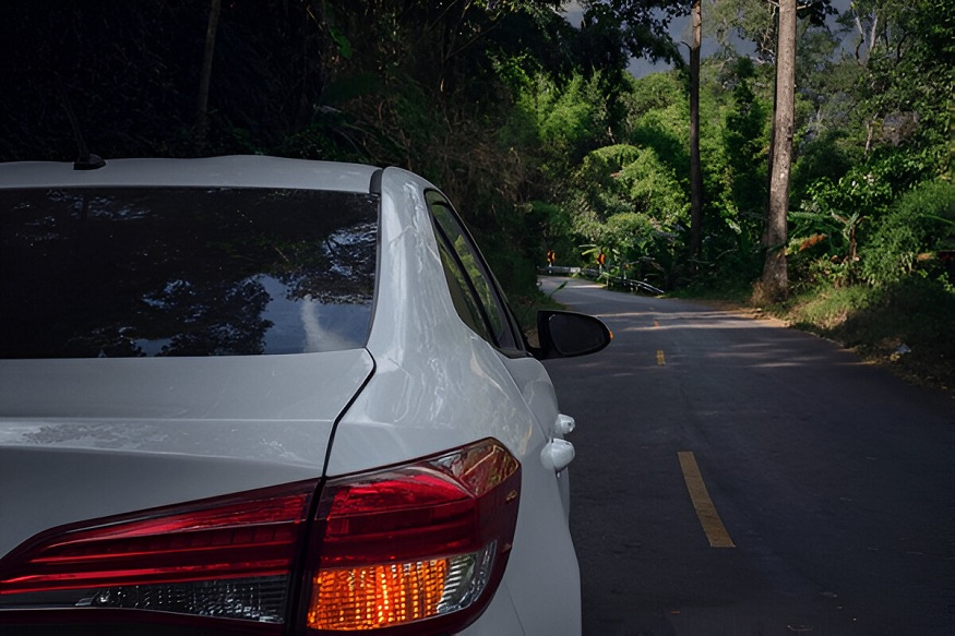 Goa airport transfer cars